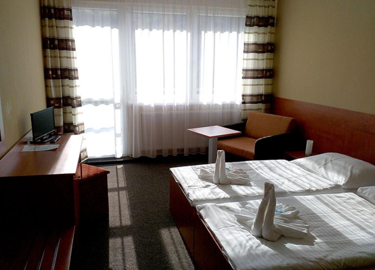 Hotel Panorama Τέπλιτσε Εξωτερικό φωτογραφία